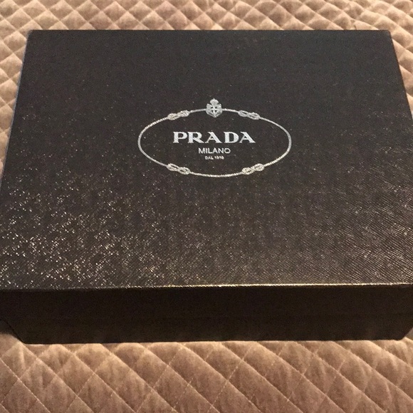 Great Deal - Picture 1 of 4